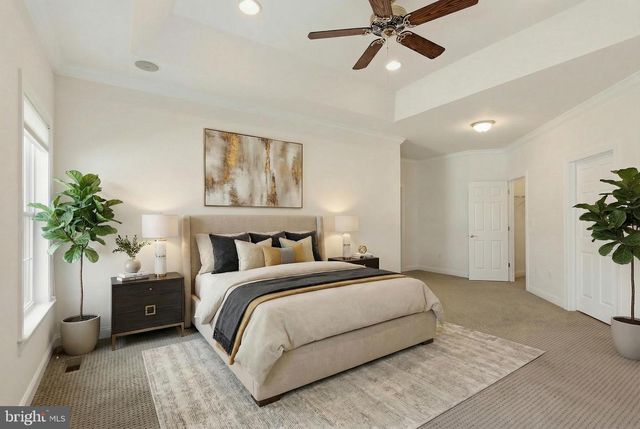 302 BLUE HERON CT, New Hope, PA 18938