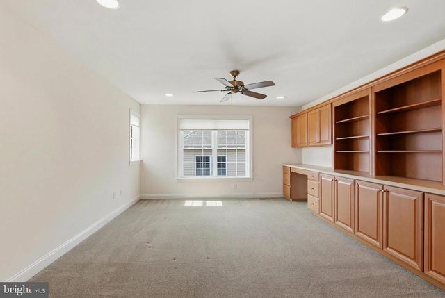 302 BLUE HERON CT, New Hope, PA 18938