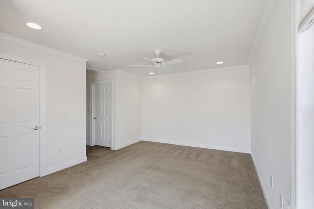 302 BLUE HERON CT, New Hope, PA 18938