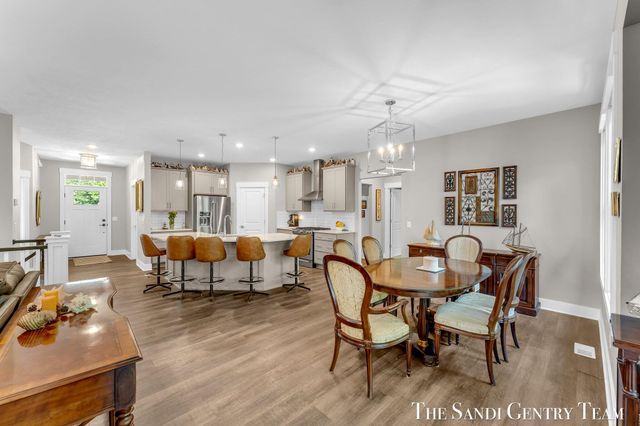 17952 Spring Tree Court, Spring Lake, MI 49456