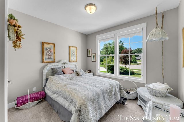 17952 Spring Tree Court, Spring Lake, MI 49456