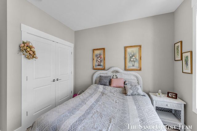 17952 Spring Tree Court, Spring Lake, MI 49456