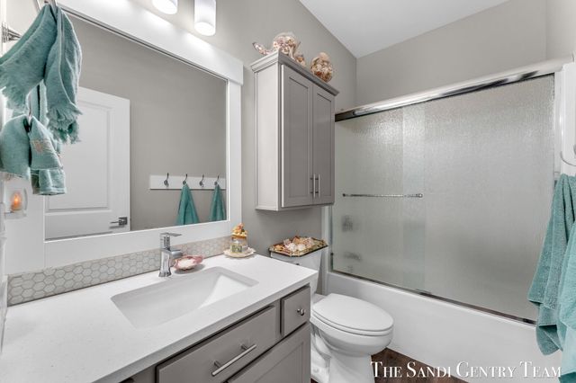 17952 Spring Tree Court, Spring Lake, MI 49456