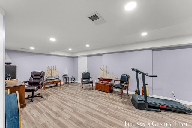 17952 Spring Tree Court, Spring Lake, MI 49456