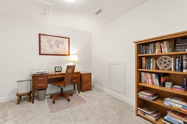 33 Hastings 33, Hudson, MA 01749