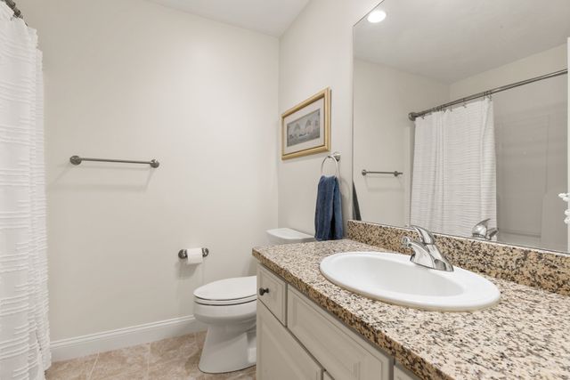 33 Hastings 33, Hudson, MA 01749