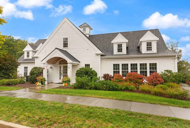 33 Hastings 33, Hudson, MA 01749