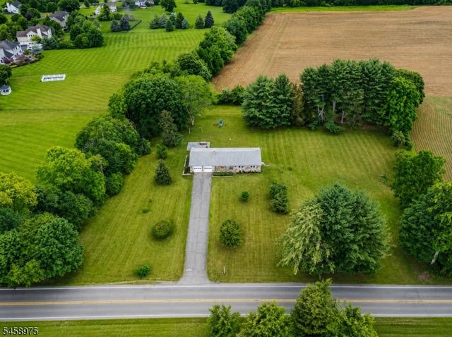 281 E Asbury Anderson Rd, Washington Twp., NJ 07882