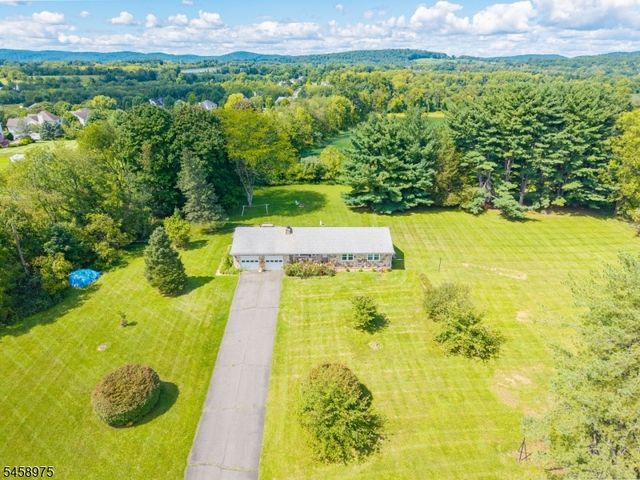 281 E Asbury Anderson Rd, Washington Twp., NJ 07882