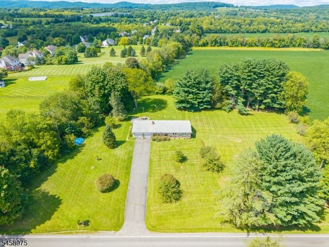 281 E Asbury Anderson Rd, Washington Twp., NJ 07882