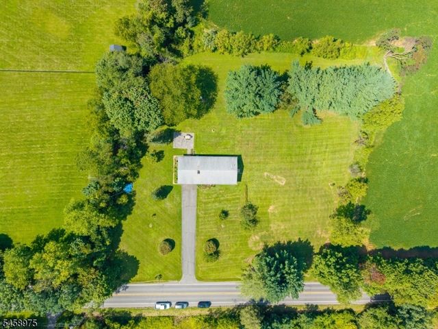 281 E Asbury Anderson Rd, Washington Twp., NJ 07882