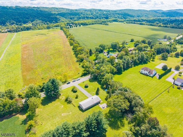 281 E Asbury Anderson Rd, Washington Twp., NJ 07882