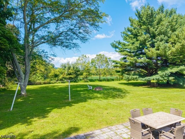 281 E Asbury Anderson Rd, Washington Twp., NJ 07882