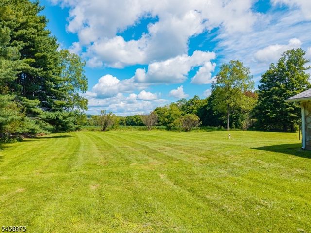 281 E Asbury Anderson Rd, Washington Twp., NJ 07882