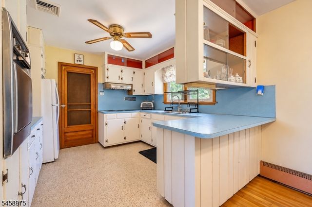 281 E Asbury Anderson Rd, Washington Twp., NJ 07882