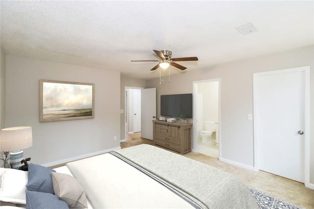 1050 Chapman Circle, Stone Mountain, GA 30088