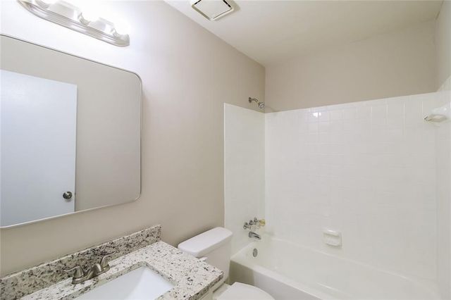 1050 Chapman Circle, Stone Mountain, GA 30088