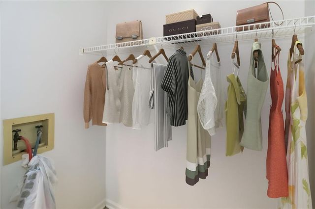 1050 Chapman Circle, Stone Mountain, GA 30088