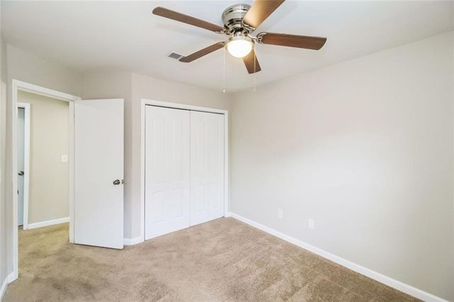 1050 Chapman Circle, Stone Mountain, GA 30088