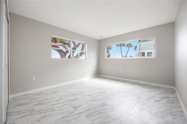 3225 E Riverside DR 51E, Fort Myers, FL 33916