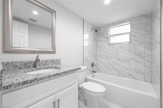 3225 E Riverside DR 51E, Fort Myers, FL 33916