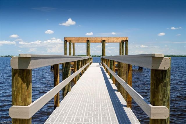 3225 E Riverside DR 51E, Fort Myers, FL 33916