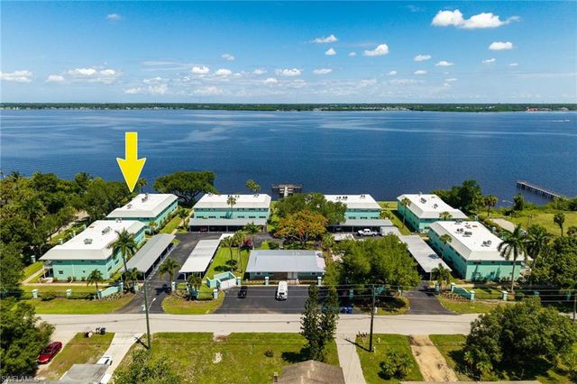 3225 E Riverside DR 51E, Fort Myers, FL 33916