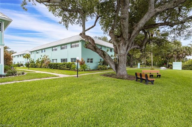 3225 E Riverside DR 51E, Fort Myers, FL 33916