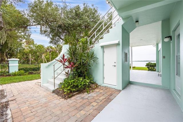 3225 E Riverside DR 51E, Fort Myers, FL 33916
