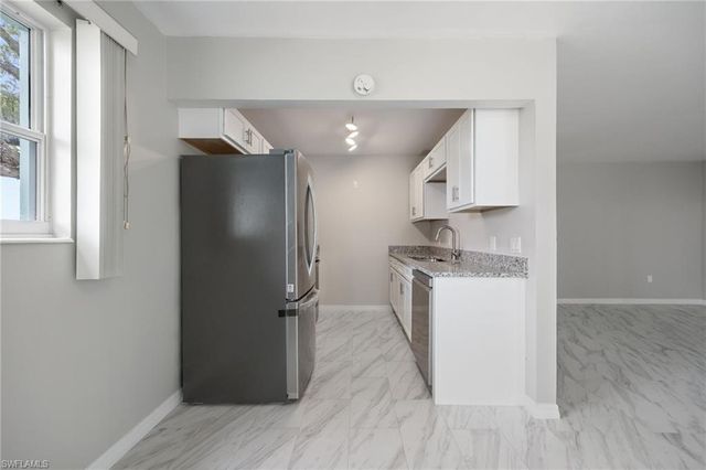 3225 E Riverside DR 51E, Fort Myers, FL 33916