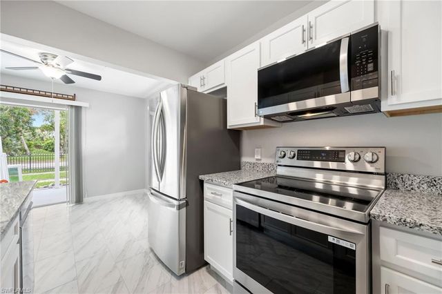 3225 E Riverside DR 51E, Fort Myers, FL 33916