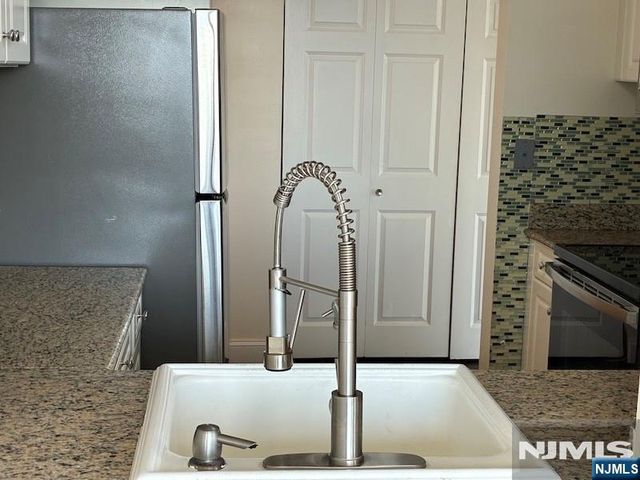 100 Old Palisade Road 1505, Fort Lee, NJ 07024