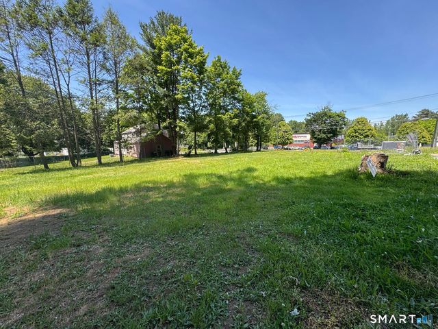 987 Silver Lane, East Hartford, CT 06118