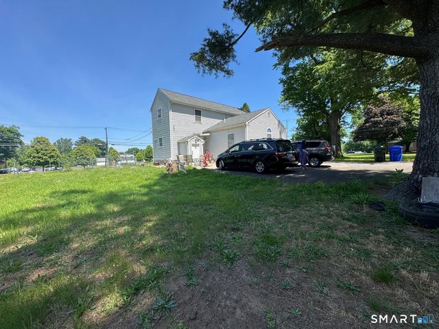 987 Silver Lane, East Hartford, CT 06118