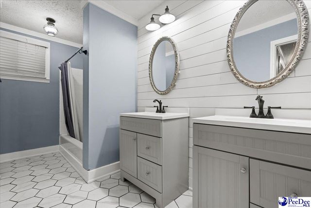 502 14th St., Hartsville, SC 29550