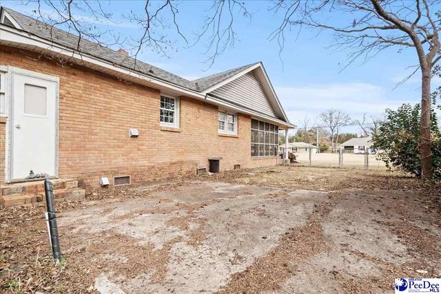 502 14th St., Hartsville, SC 29550