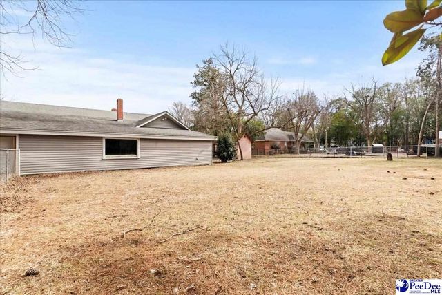 502 14th St., Hartsville, SC 29550