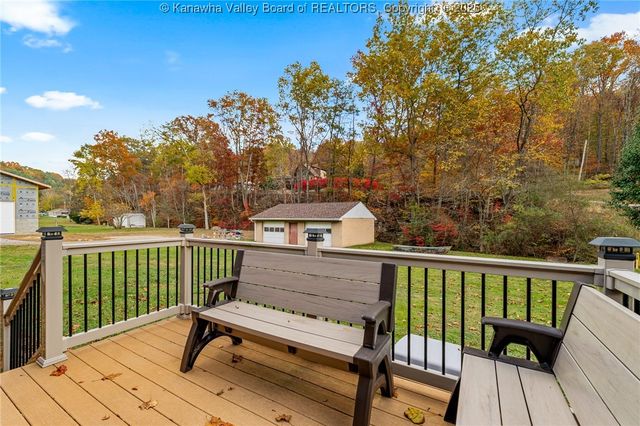 2003 Martins Branch Road, Charleston, WV 25312