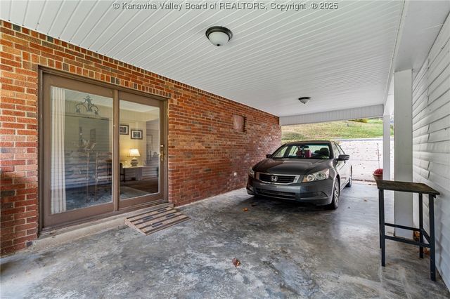 2003 Martins Branch Road, Charleston, WV 25312