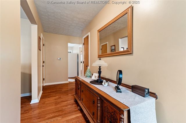 2003 Martins Branch Road, Charleston, WV 25312