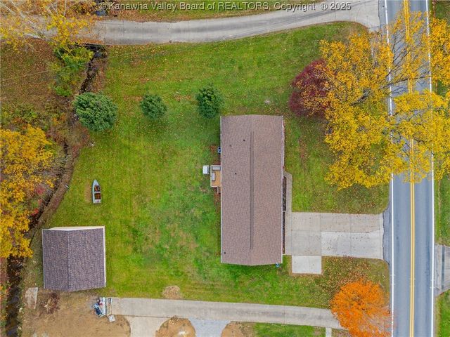 2003 Martins Branch Road, Charleston, WV 25312