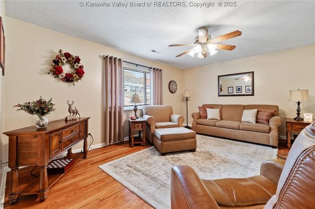 2003 Martins Branch Road, Charleston, WV 25312