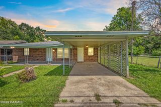 704 Cecile Boulevard, Breaux Bridge, LA 70517