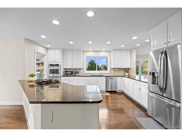 7170 S Espana Way, Centennial, CO 80016