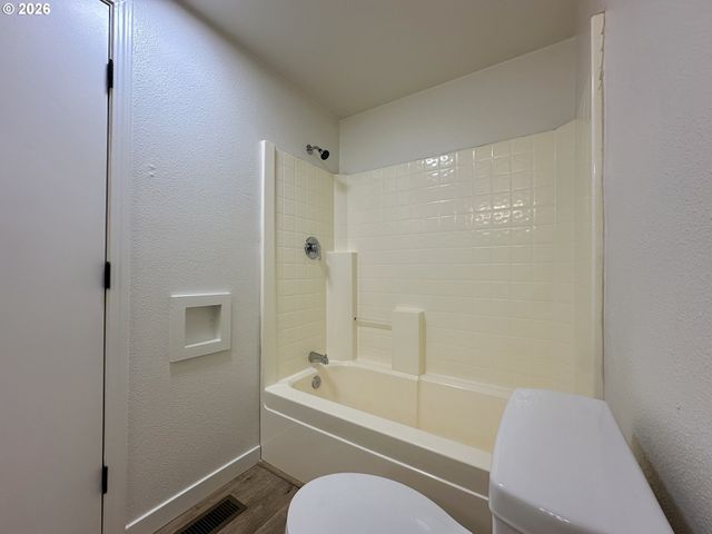 35 THOMPSON, Goldendale, WA 98620