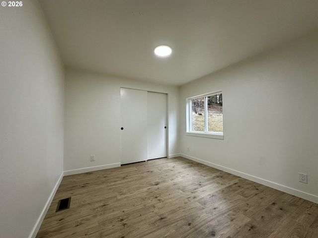 35 THOMPSON, Goldendale, WA 98620