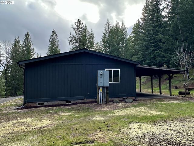 35 THOMPSON, Goldendale, WA 98620