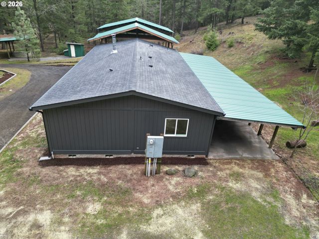 35 THOMPSON, Goldendale, WA 98620