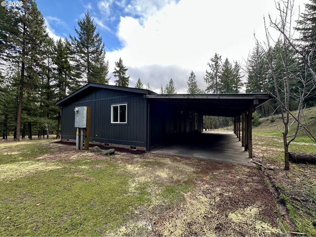 35 THOMPSON, Goldendale, WA 98620