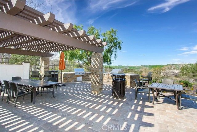 27 Acorn Ridge, Rancho Santa Margarita, CA 92688